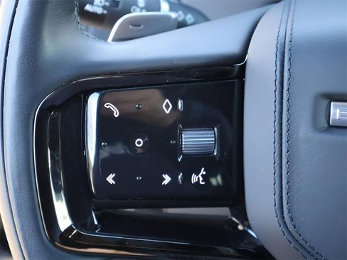 Used 2023 Land Rover Range Rover Sport SE Dynamic image 32