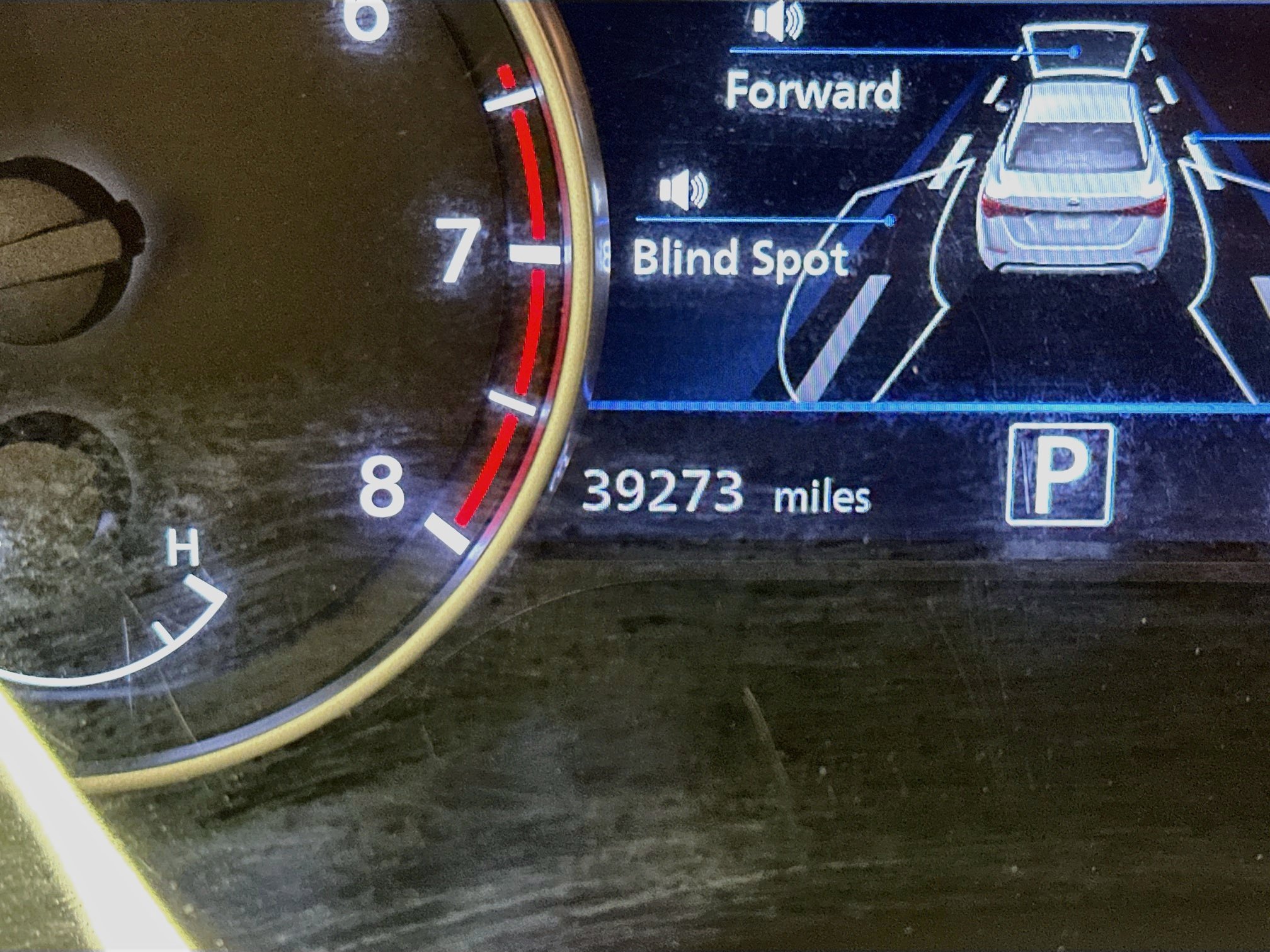 Used 2025 Nissan Sentra SV FWD image 19