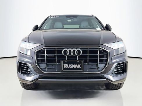 Used 2019 Audi Q8 Premium w/ Convenience Package AWD/4WD image 2