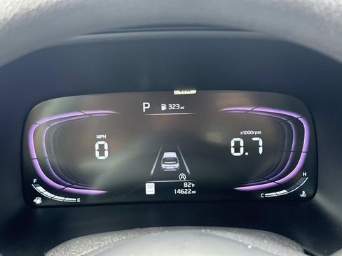 Used 2025 Kia Soul LX w/ LX Technology Package FWD image 27