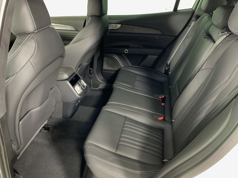 New 2026 Maserati Grecale Modena image 30