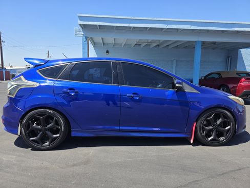 Used 2014 Ford Focus ST image 2