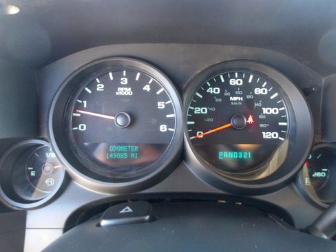 Used 2011 Chevrolet Silverado 1500 W/T image 21