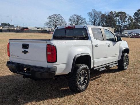 Used 2019 Chevrolet Colorado ZR2 image 3