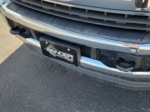 Used 2019 Ford F250 XLT w/ XLT Value Package image 7