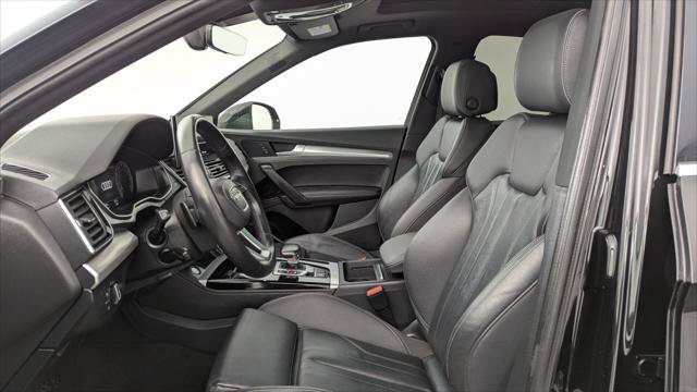 Used 2021 Audi Q5 2.0T Premium Plus w/ Premium Plus Package AWD/4WD image 14