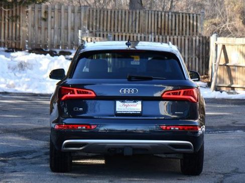 Used 2020 Audi Q5 2.0T Premium w/ Convenience Package image 6