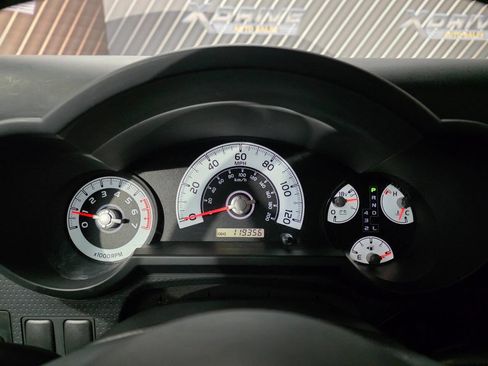 Used 2007 Toyota FJ Cruiser 4WD image 23