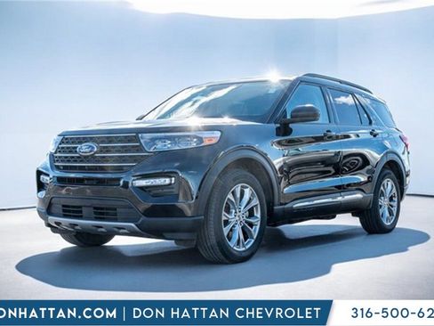 Used 2023 Ford Explorer XLT w/ Equipment Group 202A image 1