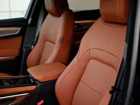 New 2026 Jaguar F-PACE R-Dynamic S image 29