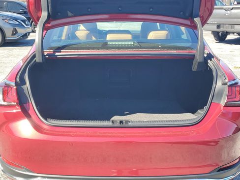 Used 2024 Lexus ES 250 w/ Premium Package image 6