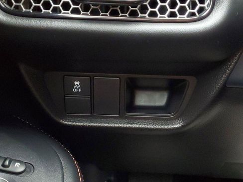 Used 2024 Honda HR-V Sport image 13