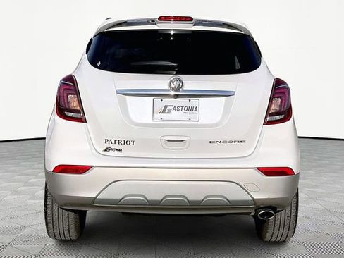 Used 2019 Buick Encore Sport Touring image 6