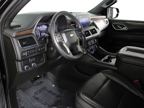 Used 2021 Chevrolet Suburban High Country image 17