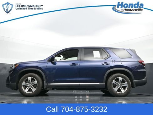 Used 2025 Honda Pilot EX-L image 26