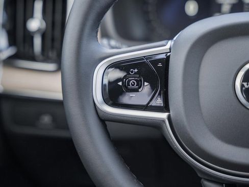 New 2026 Volvo XC90 B6 Ultra image 28