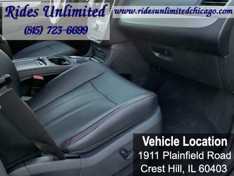 Used 2014 Dodge Grand Caravan R/T w/ Safety Sphere Group FWD image 12