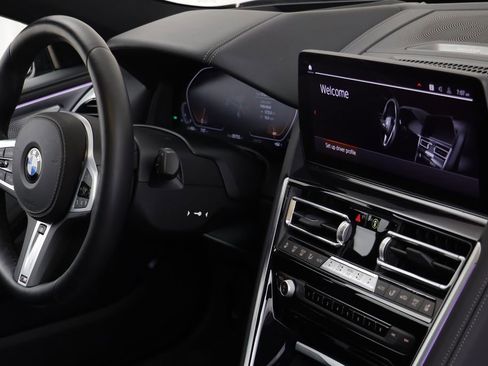 Used 2025 BMW 840i xDrive w/ M Sport Professional Package image 21