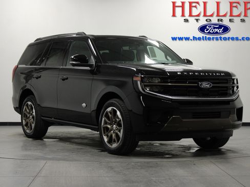 New 2025 Ford Expedition King Ranch image 1