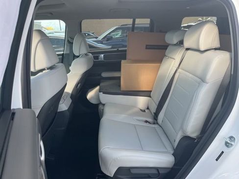 New 2026 Hyundai Santa Fe Limited image 16