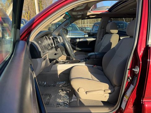 Used 2008 Toyota 4Runner SR5 image 11