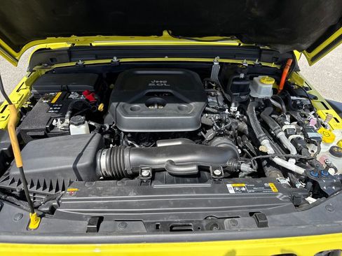 Used 2023 Jeep Wrangler Unlimited Rubicon 4xe image 29