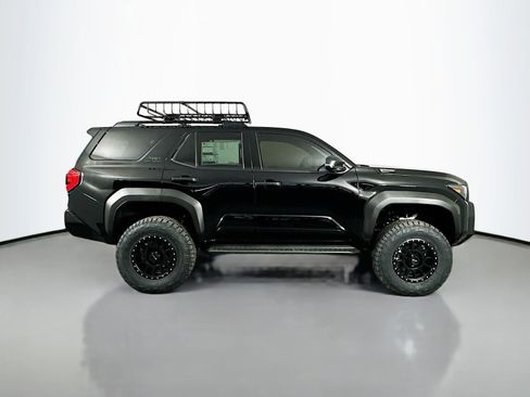 New 2025 Toyota 4Runner TRD Off-Road Premium w/ Tow Technology Package AWD/4WD image 8