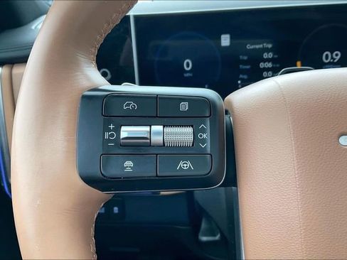 Used 2025 Hyundai Santa Fe Limited image 18