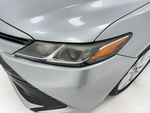 Used 2019 Toyota Camry LE w/ Convenience Package FWD image 6
