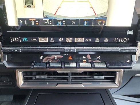 New 2025 GMC Hummer EV 2X image 22