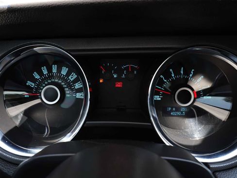 Used 2013 Ford Mustang GT RWD image 18