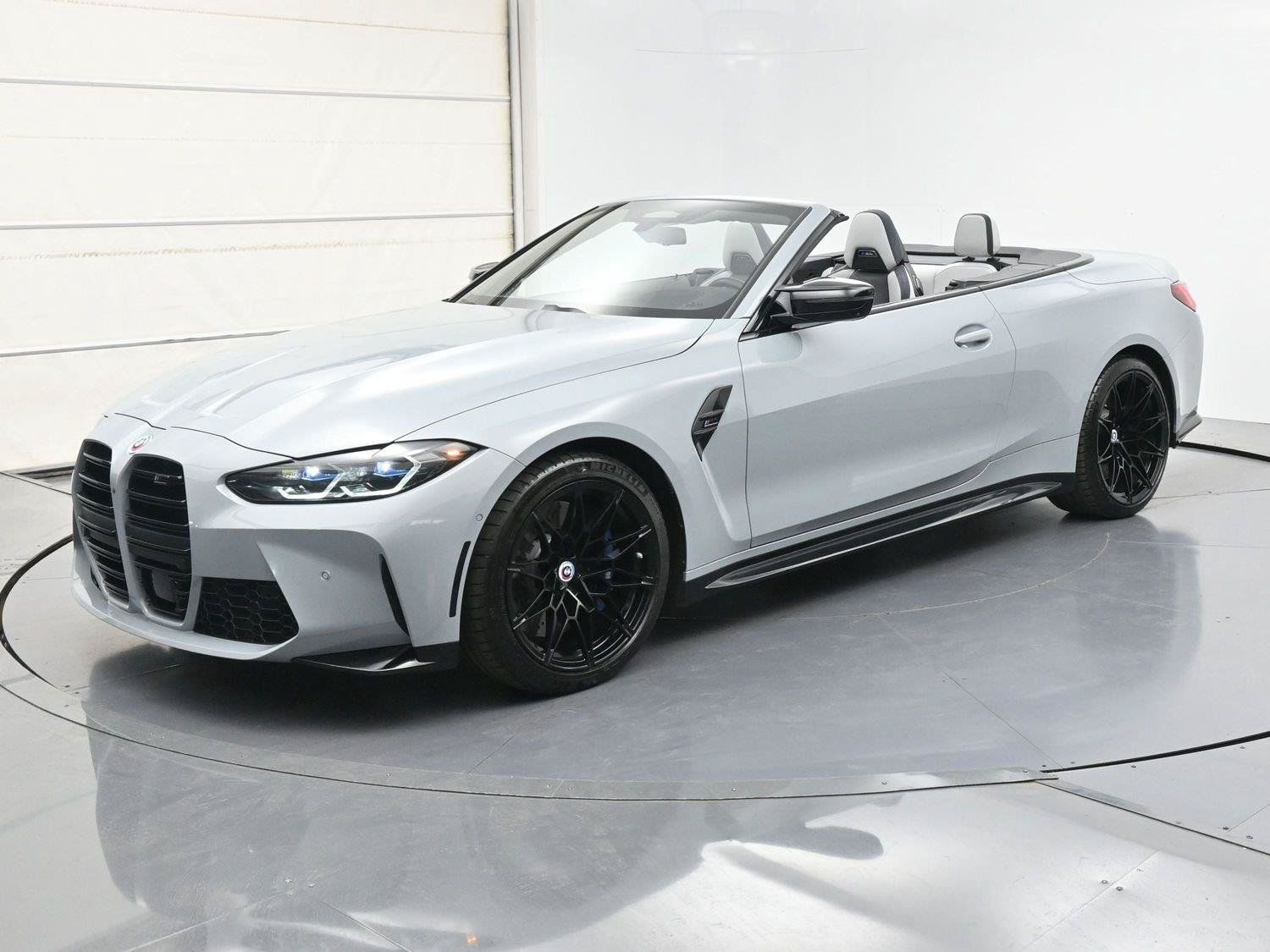 Used 2023 BMW M4 xDrive Competition AWD/4WD image 2
