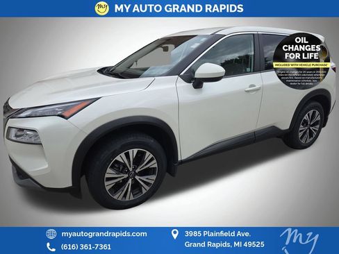Used 2023 Nissan Rogue SV AWD/4WD image 3