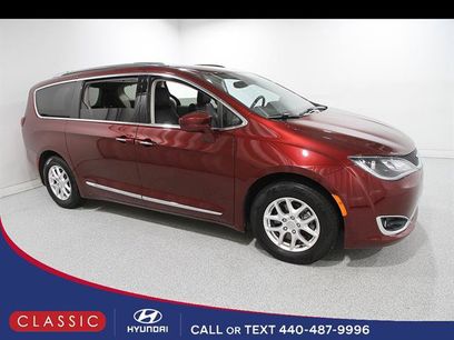 Used 2020 Chrysler Pacifica Touring-L