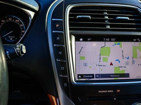 Used 2016 Lincoln MKX Reserve w/ Climate Package AWD/4WD image 21