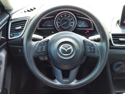 Used 2016 MAZDA MAZDA3 i Sport FWD image 12