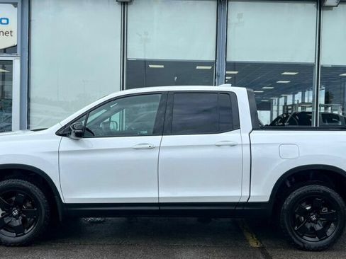 Used 2024 Honda Ridgeline Black Edition image 2