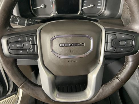 Used 2021 GMC Yukon Denali image 35