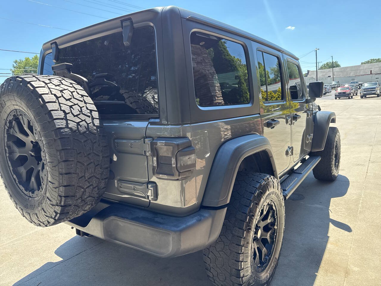 Used 2019 Jeep Wrangler Unlimited Sport S AWD/4WD image 5