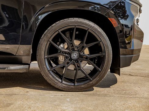 Used 2024 Chevrolet Tahoe LS w/ Driver Alert Package image 11