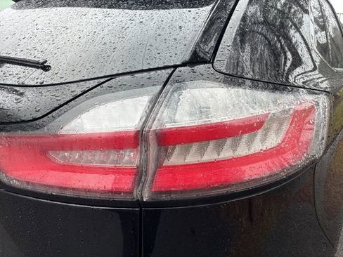 Used 2020 Ford Edge SEL w/ Convenience Package image 14