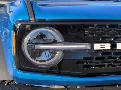 Used 2024 Ford Bronco Wildtrak image 10