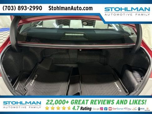 Used 2016 Toyota Camry SE image 38