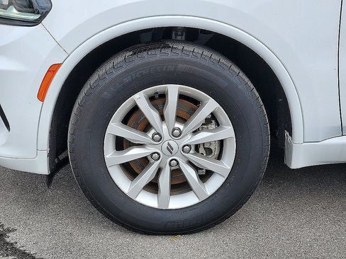 Used 2025 Dodge Durango GT RWD image 8