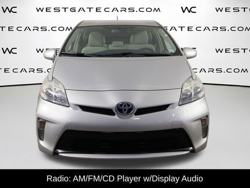 Used 2015 Toyota Prius Two image 2