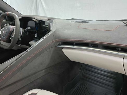 Used 2023 Chevrolet Corvette Stingray Premium Cpe image 13