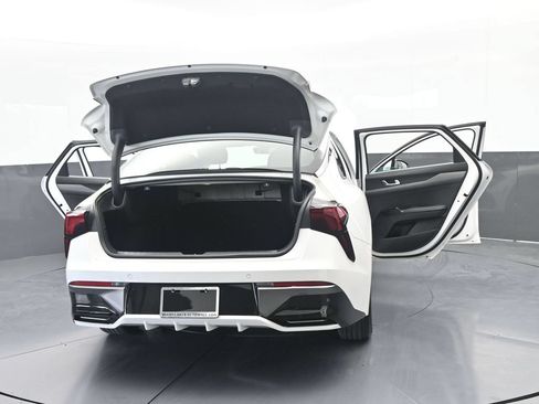 Used 2025 Kia K5 LXS FWD image 73