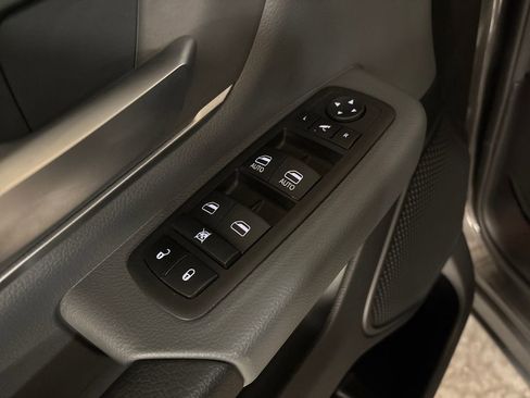 Certified 2023 RAM 1500 Big Horn AWD/4WD image 16
