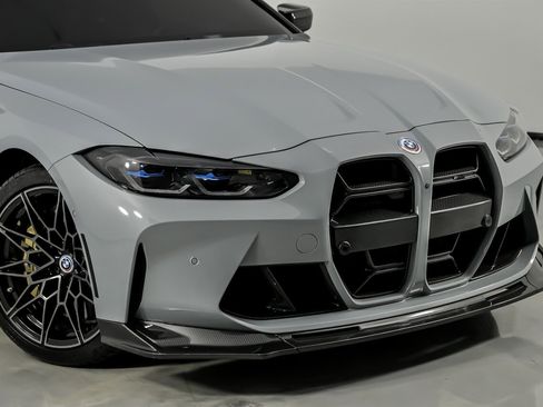 Used 2022 BMW M4 Competition w/ M Carbon Exterior Package image 3