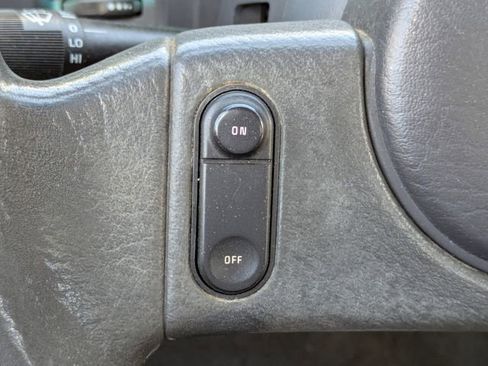 Used 1989 Ford Mustang GT image 25